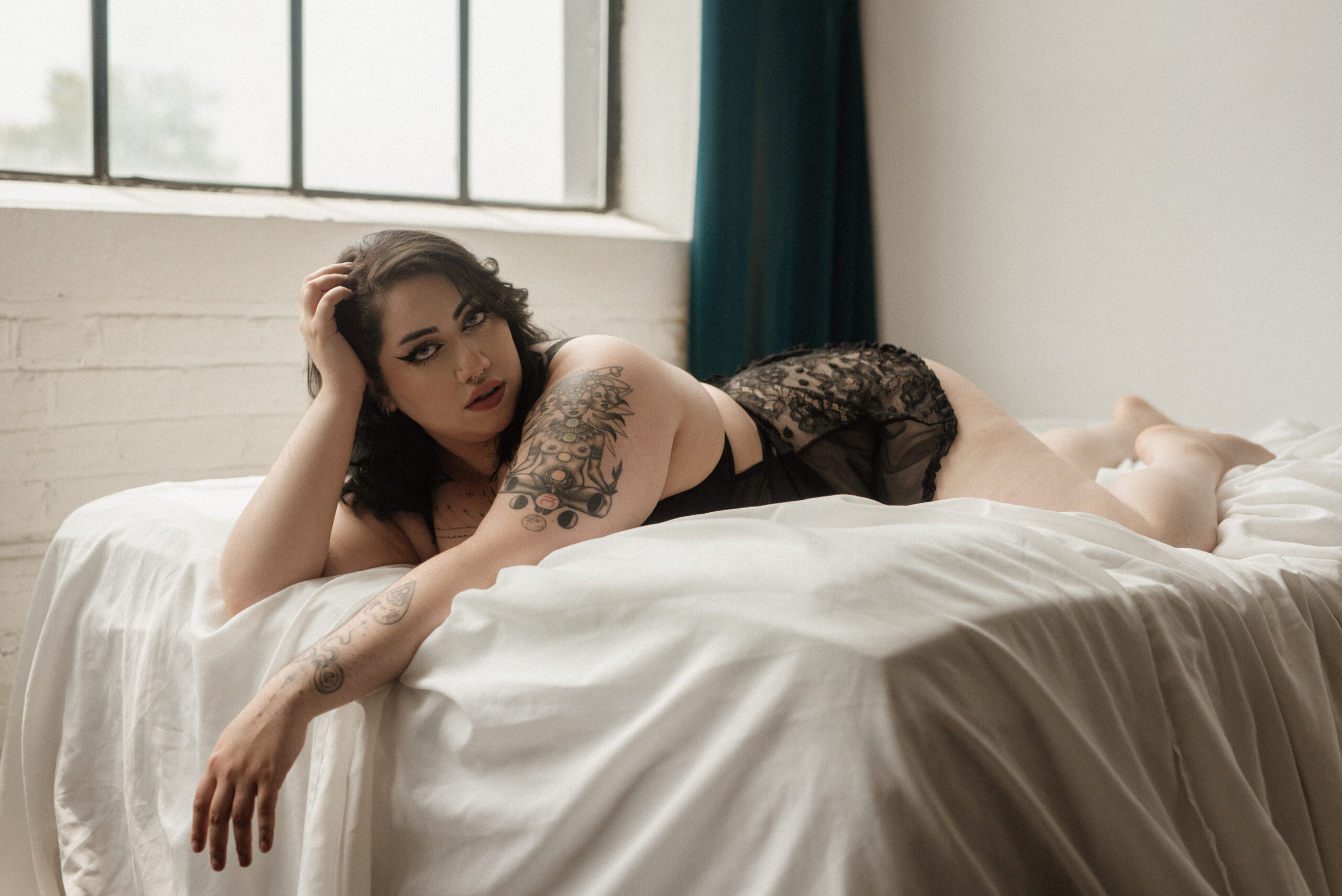 Boudoir Photoshoot with Cheyenne Gil